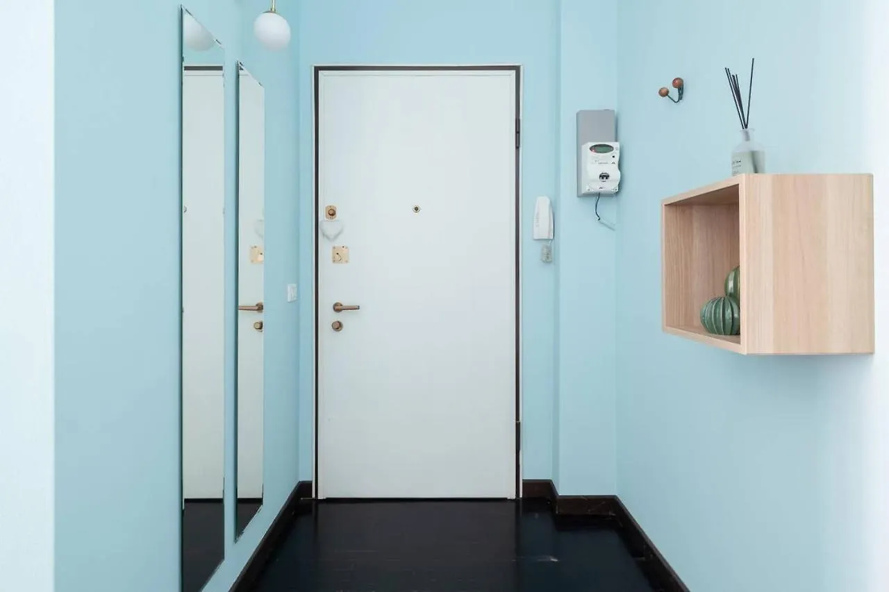 Design And Stylish Flat In Centrale Apartment Milan 0*,
